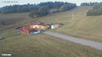 Snímek    17.9.2025 v 08:00