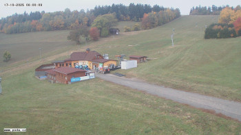 Snímek    17.10.2025 v 08:00