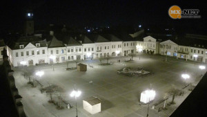 Město Bruntál - Náměstí Míru - 8.11.2025 v 00:02 Město Bruntál - Náměstí Míru - 8.11.2025 v 00:02