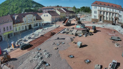 Náměstí Míru