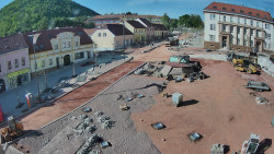 Náměstí Míru