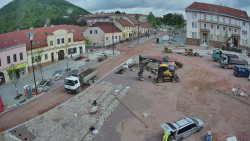 Náměstí Míru