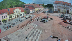 Náměstí Míru
