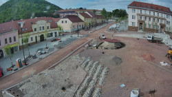 Náměstí Míru