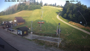 Skiareál Hodonín u Kunštátu - Sjezdovka - 25.6.2025 v 06:15