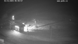 Skiareál Hodonín u Kunštátu - Sjezdovka - 15.11.2025 v 05:45 Skiareál Hodonín u Kunštátu - Sjezdovka - 15.11.2025 v 05:45