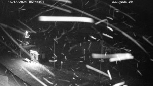 Skiareál Hodonín u Kunštátu - Sjezdovka - 16.12.2025 v 06:45 Skiareál Hodonín u Kunštátu - Sjezdovka - 16.12.2025 v 06:45