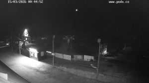 Skiareál Hodonín u Kunštátu - Sjezdovka - 15.3.2026 v 00:45 Skiareál Hodonín u Kunštátu - Sjezdovka - 15.3.2026 v 00:45
