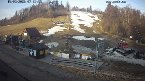 Skiareál Hodonín u Kunštátu - Sjezdovka - 15.3.2026 v 07:30 Skiareál Hodonín u Kunštátu - Sjezdovka - 15.3.2026 v 07:30