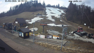 Skiareál Hodonín u Kunštátu - Sjezdovka - 15.3.2026 v 10:45 Skiareál Hodonín u Kunštátu - Sjezdovka - 15.3.2026 v 10:45