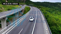 Dálnice D8, Lovoš