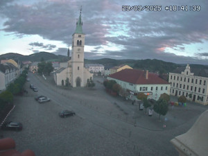 Město Kašperské Hory - Náměstí, koste sv. Markéty - 29.9.2025 v 18:45