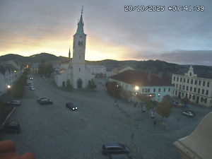 Město Kašperské Hory - Náměstí, koste sv. Markéty - 20.10.2025 v 07:45