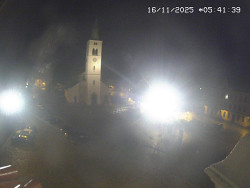 Náměstí, koste sv. Markéty