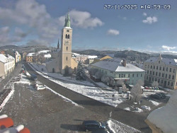 Náměstí, koste sv. Markéty