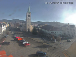 Náměstí, koste sv. Markéty