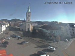 Náměstí, koste sv. Markéty