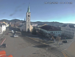 Náměstí, koste sv. Markéty