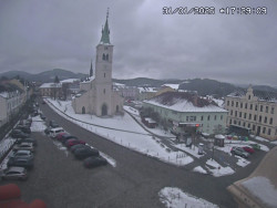 Náměstí, koste sv. Markéty