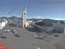 Náměstí, koste sv. Markéty