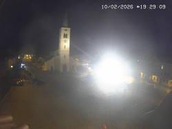 Náměstí, koste sv. Markéty