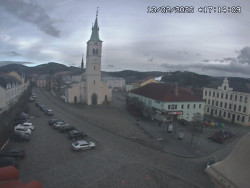 Náměstí, koste sv. Markéty