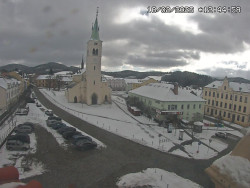 Náměstí, koste sv. Markéty