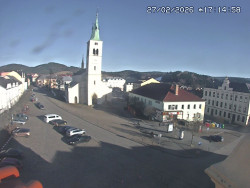 Náměstí, koste sv. Markéty