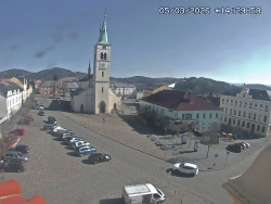 Náměstí, koste sv. Markéty