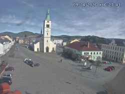 Náměstí, koste sv. Markéty