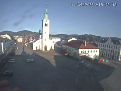 Náměstí, koste sv. Markéty