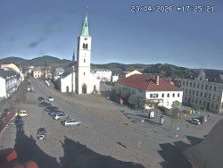 Náměstí, koste sv. Markéty