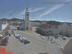 Náměstí, koste sv. Markéty