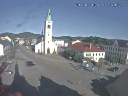 Náměstí, koste sv. Markéty