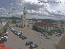 Náměstí, koste sv. Markéty
