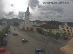 Náměstí, koste sv. Markéty