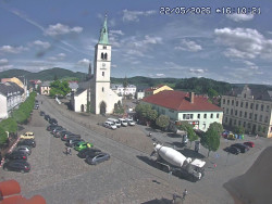 Náměstí, koste sv. Markéty