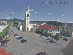 Náměstí, koste sv. Markéty