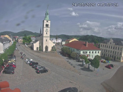 Náměstí, koste sv. Markéty