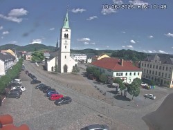 Náměstí, koste sv. Markéty
