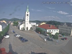 Náměstí, koste sv. Markéty
