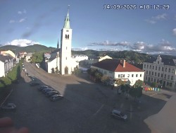 Náměstí, koste sv. Markéty