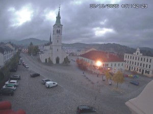 Stadt Kašperské Hory - Platz, Kirche der Heiligen Margareta - 30.10.2026 v 06:45