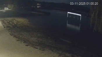 Snímek    3.11.2025 v 01:00