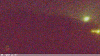 Snímek    31.10.2025 v 23:15