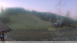 Ski areál Razula - Dolní část sjezdovky - 13.11.2025 v 06:45