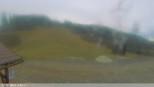Ski areál Razula - Dolní část sjezdovky - 17.12.2025 v 08:45