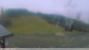 Ski areál Razula - Dolní část sjezdovky - 21.12.2025 v 07:45