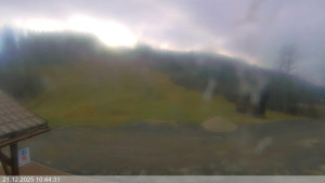 Ski areál Razula - Dolní část sjezdovky - 21.12.2025 v 10:45