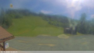 Skigebiet Razula - Unterer Teil der Skipiste - 16.6.2026 v 14:45 Skigebiet Razula - Unterer Teil der Skipiste - 16.6.2026 v 14:45
